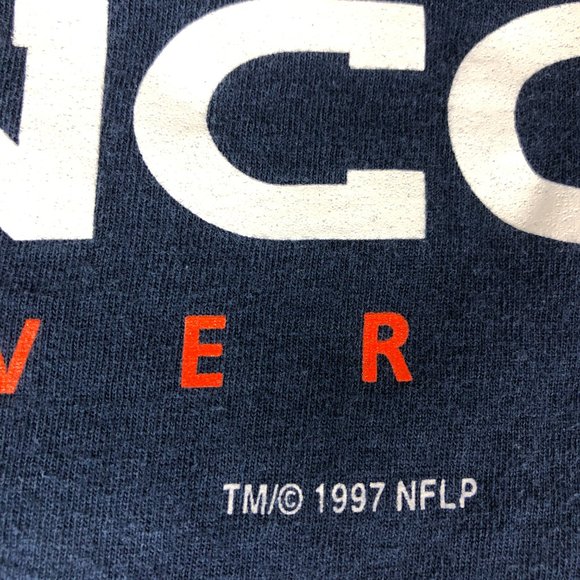 Vintage Denver Broncos Shirt Men's Medium Logo 7 Blue Short Sleeve Made USA 1997 - Picture 3 of 10
